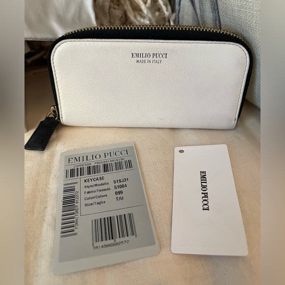 Emilio Pucci Ivory Leather Zippy Key Case Pouch w/Key Ring⭐️NIB W/DUST BAG - Picture 3 of 9